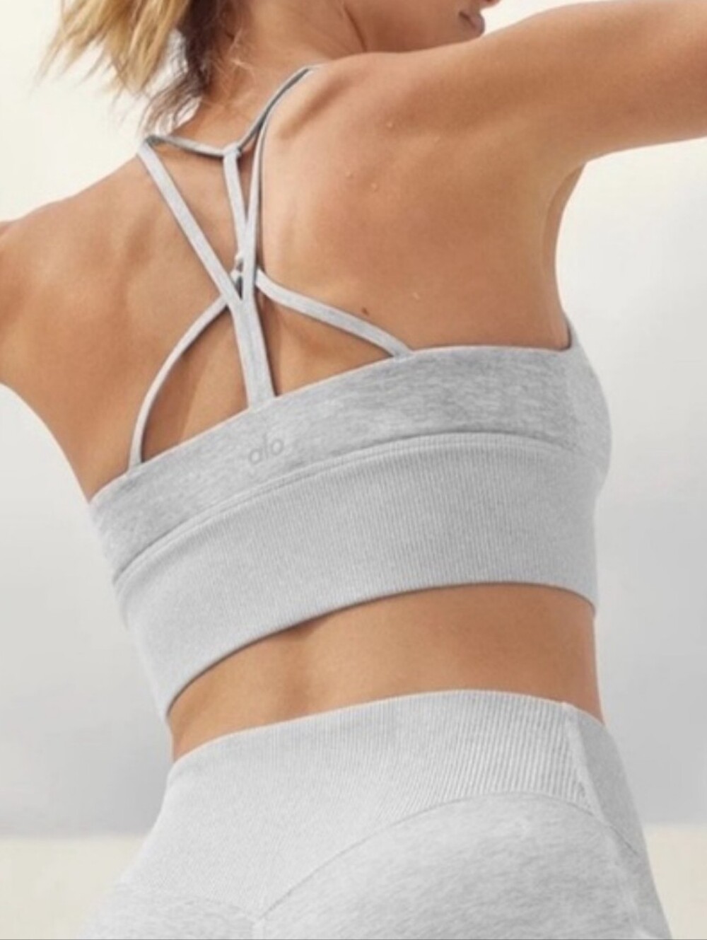 Alo Yoga Alosoft Lavish Bra in Athletic Heather Gray Small